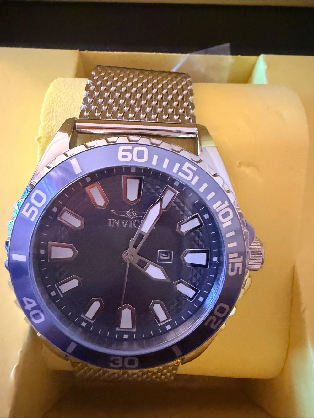 Wearable Back of a Wristwatch